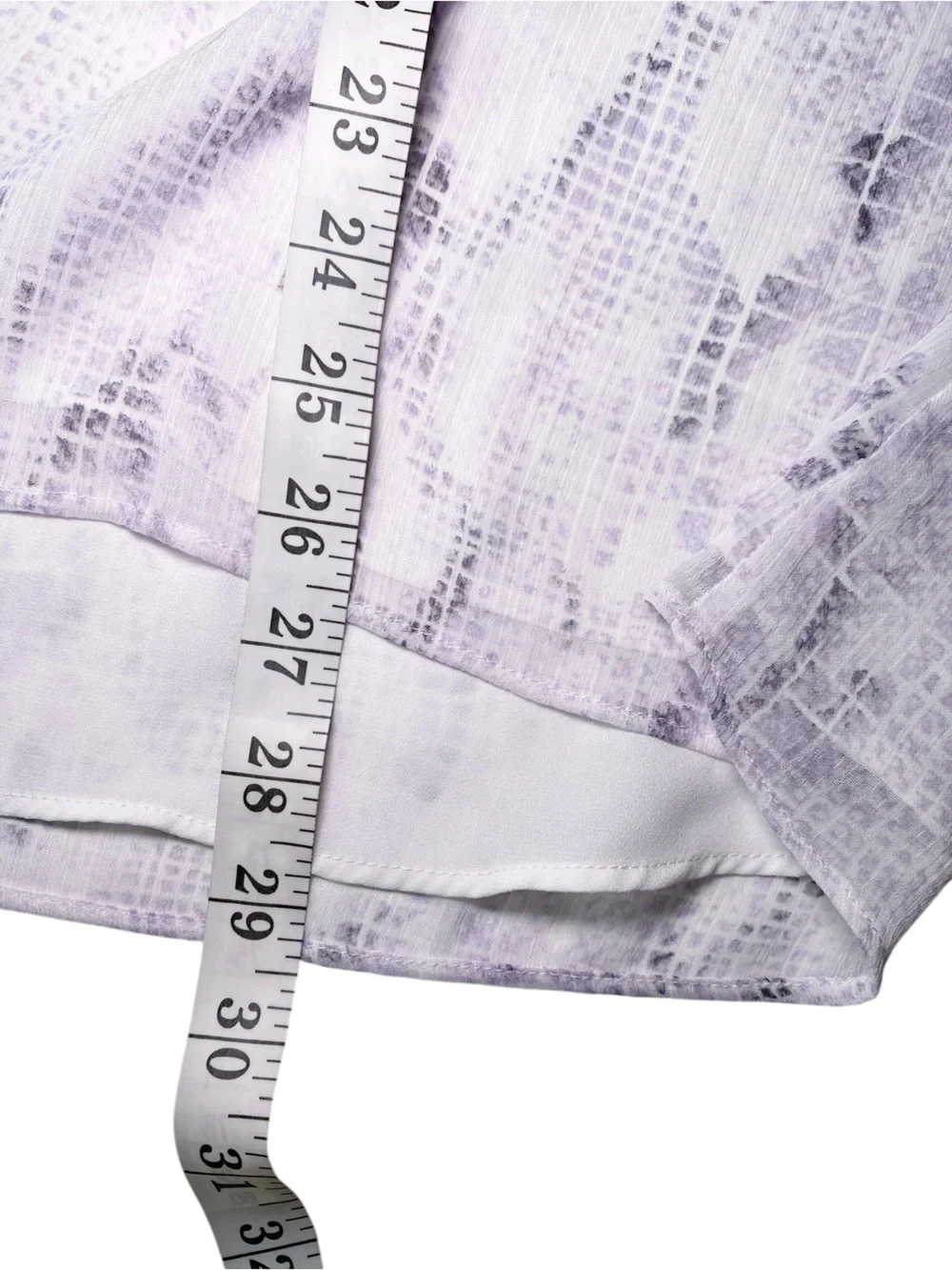 White House Black Market Lavender Snakeskin Halter Tie-Waist Blouse Size L - Picture 13 of 14